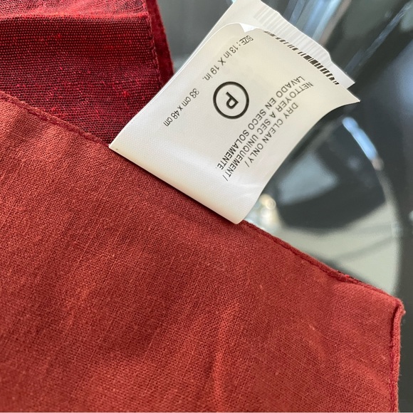 New Placemats Garnet Mirror, set of 8 - Picture 5 of 5